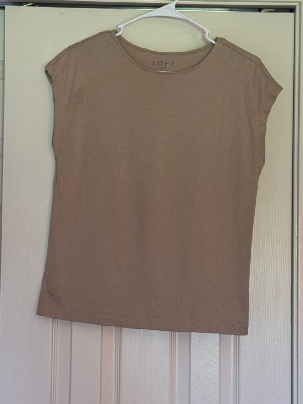 LOFT Taupe Short Sleeve Crewneck Tee
